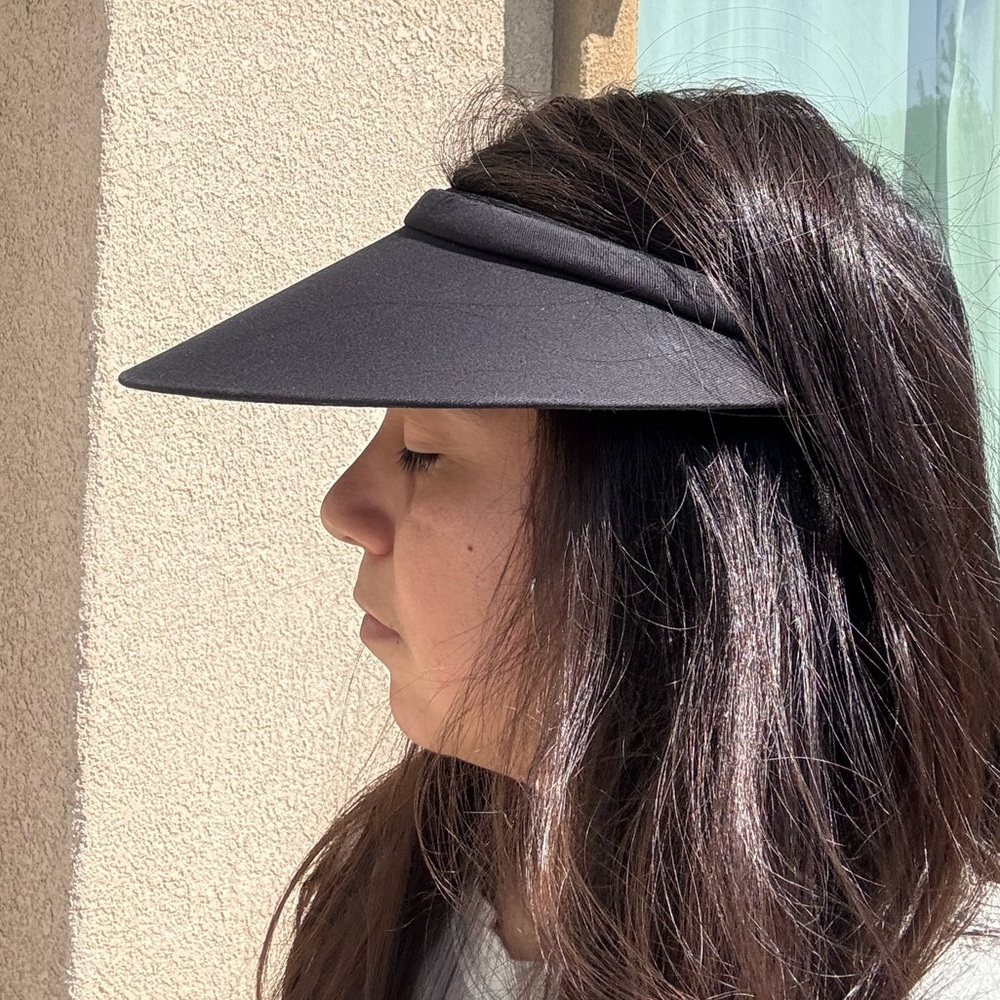 Black Sun Visor Hat - Picture 4 of 5